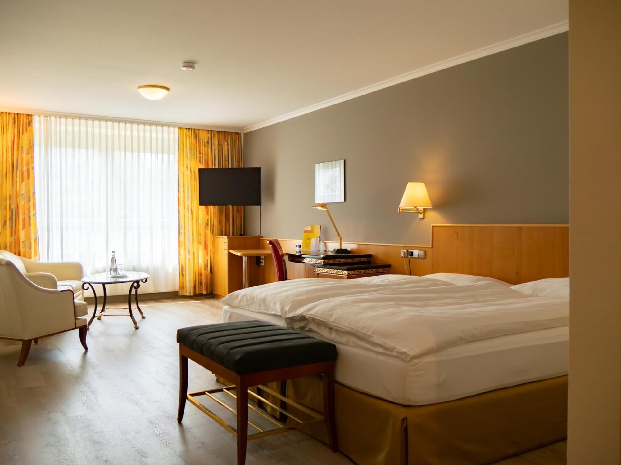 Hotel Sonne Eintracht Kg Achern Exterior photo